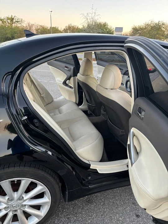 2009 Lexus IS 2nd Gen - Image 10 of 20