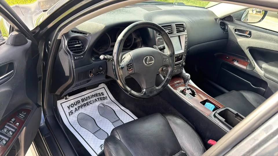 2009 Lexus IS 2nd Gen - Image 7 of 20