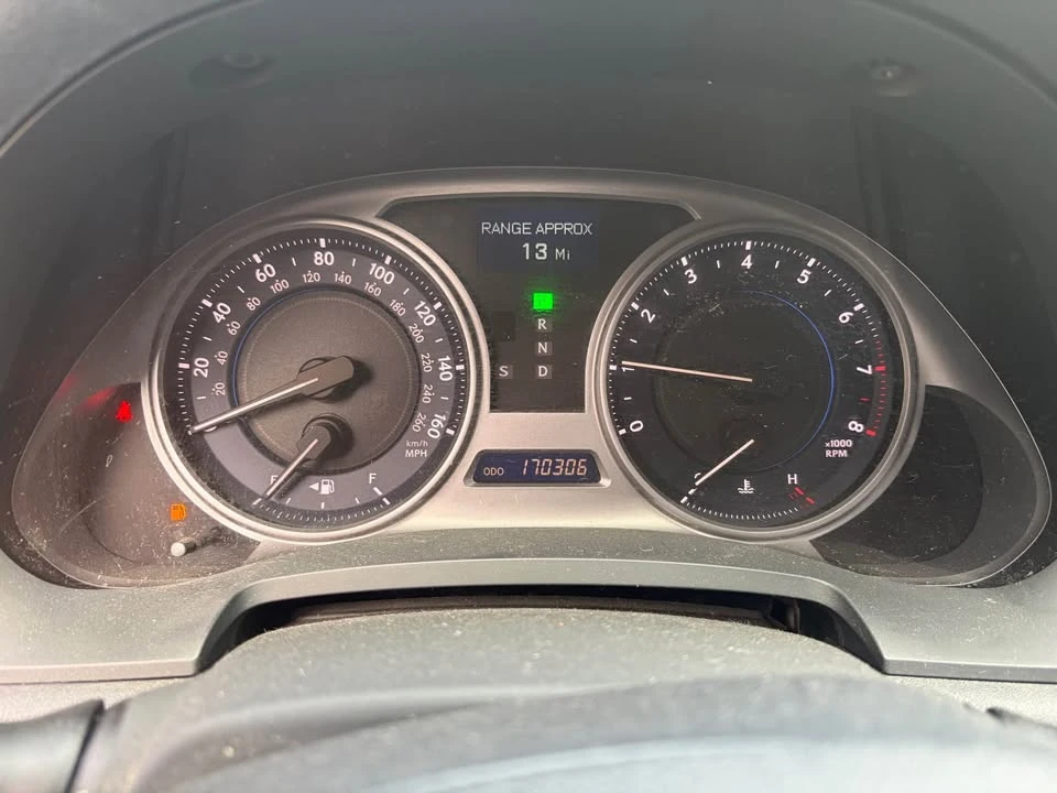 2009 Lexus IS 2nd Gen - Image 5 of 8