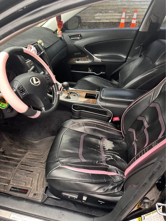 2009 Lexus IS 2nd Gen - Image 6 of 7