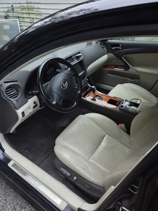 2009 Lexus IS 2nd Gen - Image 7 of 15
