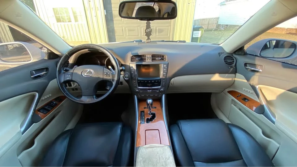 2009 Lexus IS 2nd Gen - Image 7 of 13