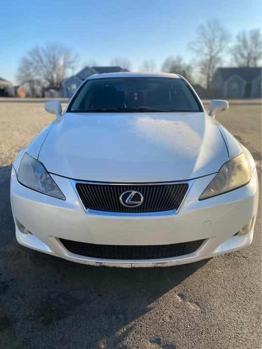 2009 Lexus IS 2nd Gen - Image 3 of 13