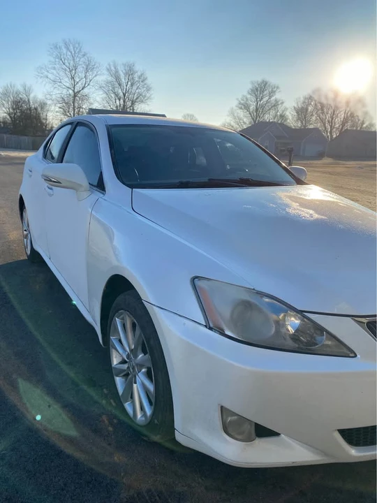 2009 Lexus IS 2nd Gen - Image 4 of 13