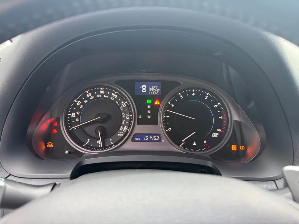 2009 Lexus IS 2nd Gen - Image 5 of 9