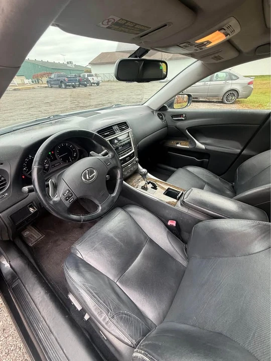 2009 Lexus IS 2nd Gen - Image 5 of 6