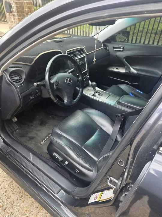 2009 Lexus IS 2nd Gen - Image 6 of 9
