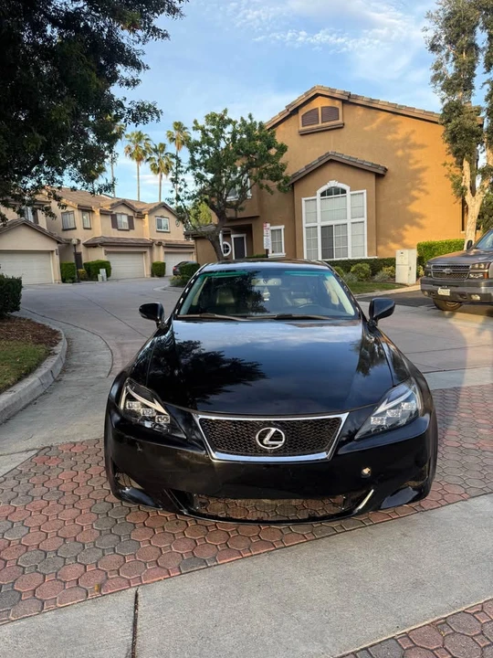 2009 Lexus IS 2nd Gen - Image 2 of 10