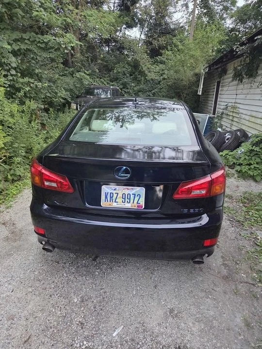 2009 Lexus IS 2nd Gen - Image 13 of 15