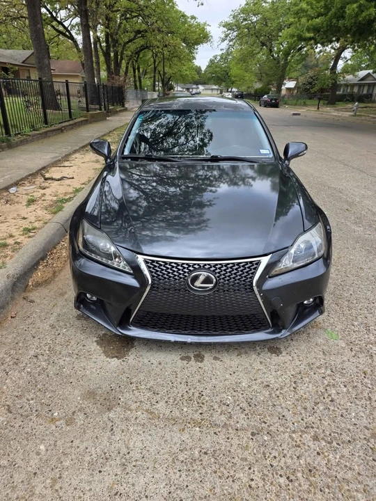 2009 Lexus IS 2nd Gen - Image 2 of 9