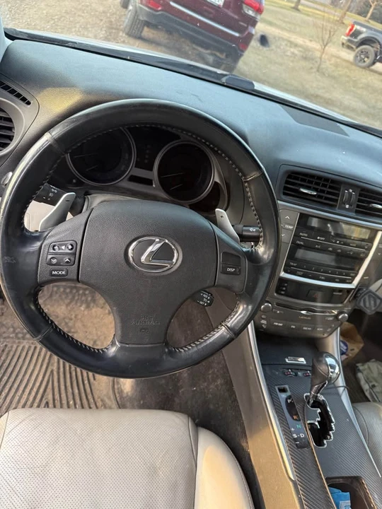 2009 Lexus IS 2nd Gen - Image 8 of 9