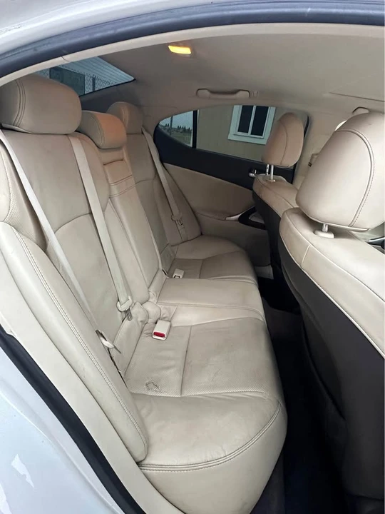 2009 Lexus IS 2nd Gen - Image 8 of 10