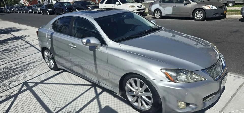 2009 Lexus IS 2nd Gen - Image 6 of 8