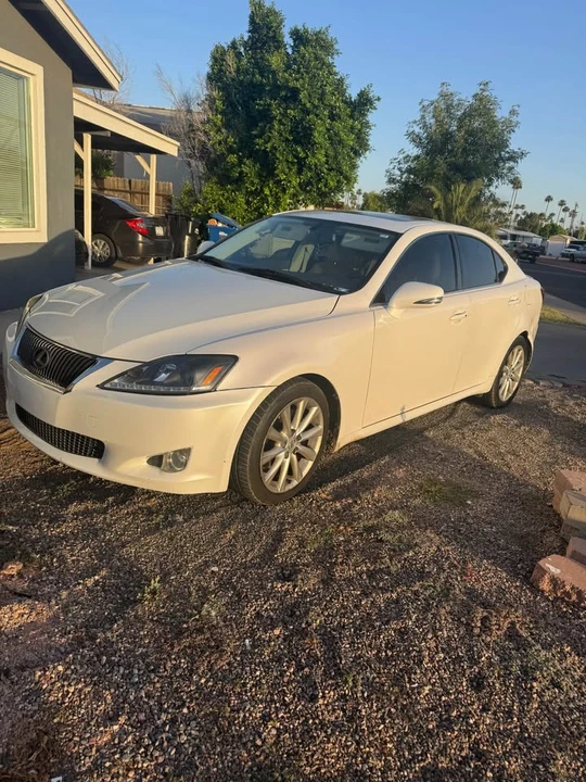 2009 Lexus IS 2nd Gen - Image 3 of 8