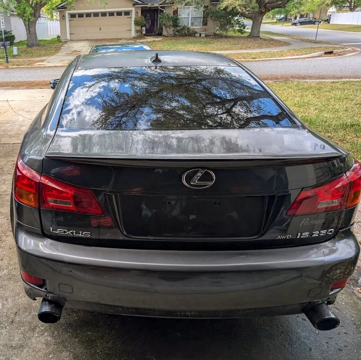 2009 Lexus IS 2nd Gen - Image 4 of 6