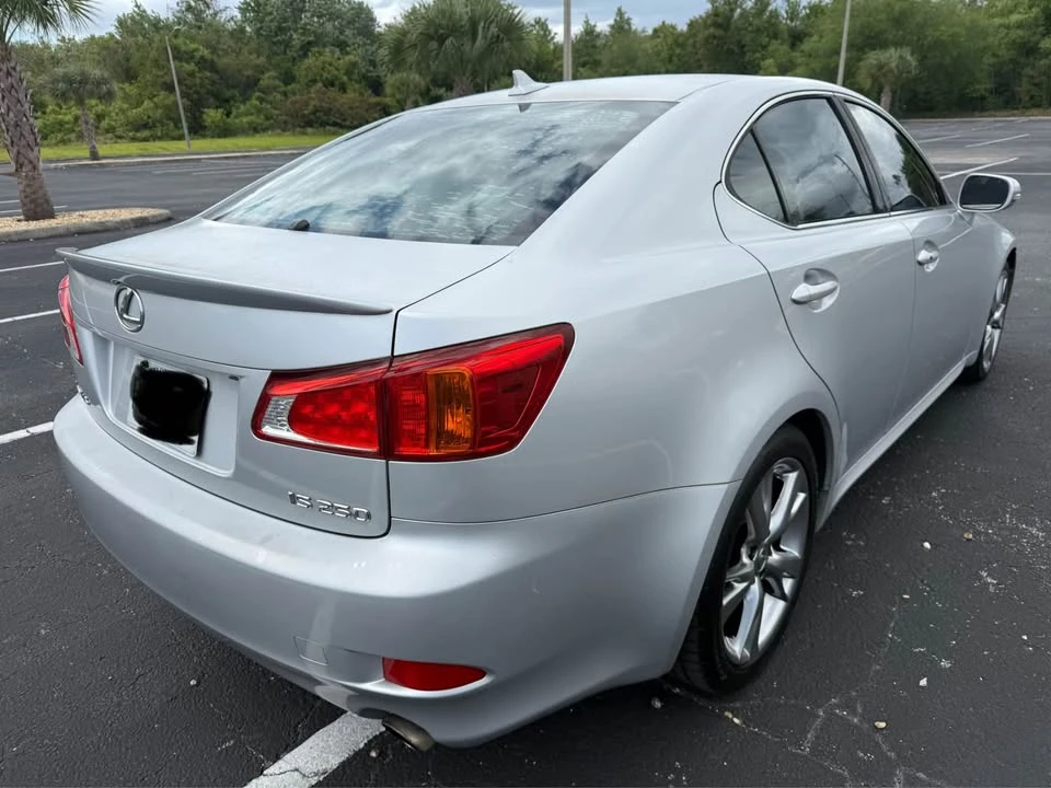 2009 Lexus IS 2nd Gen - Image 6 of 18