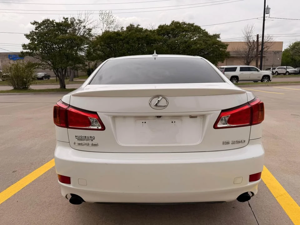 2009 Lexus IS 2nd Gen - Image 7 of 13