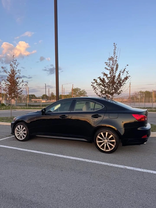 2009 Lexus IS 2nd Gen - Image 3 of 9