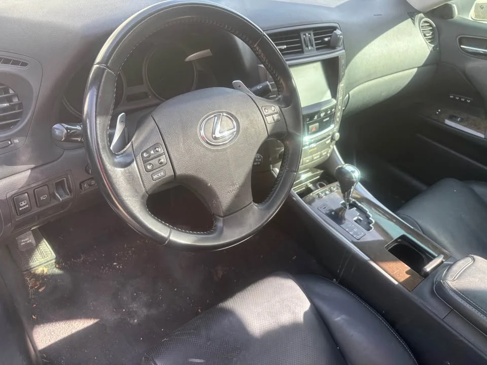 2009 Lexus IS 2nd Gen - Image 9 of 14