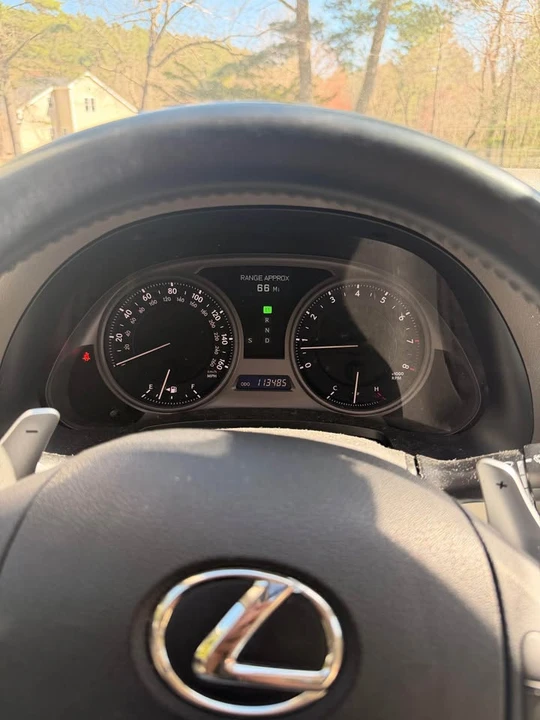 2009 Lexus IS 2nd Gen - Image 4 of 7