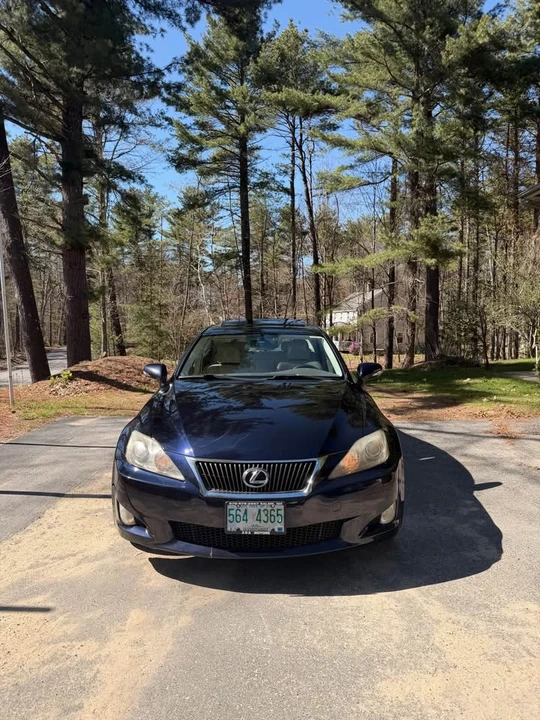 2009 Lexus IS 2nd Gen - Image 5 of 7