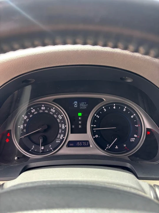 2009 Lexus IS 2nd Gen - Image 2 of 11