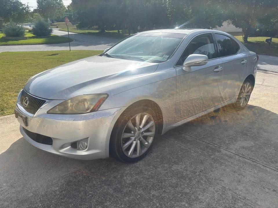 2009 Lexus IS 2nd Gen - Image 2 of 14