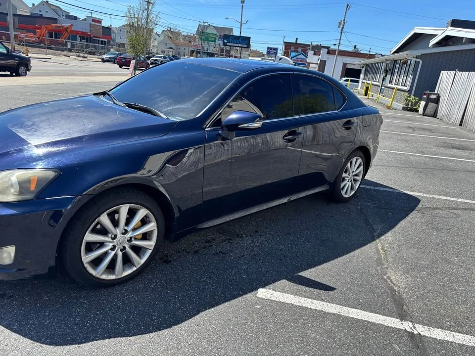 2009 Lexus IS 2nd Gen - Image 2 of 9