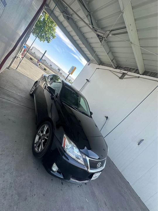 2009 Lexus IS 2nd Gen - Image 3 of 11