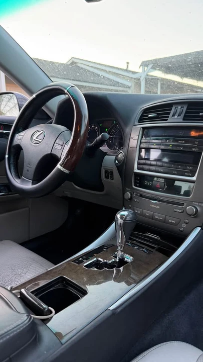 2009 Lexus IS 2nd Gen - Image 9 of 9