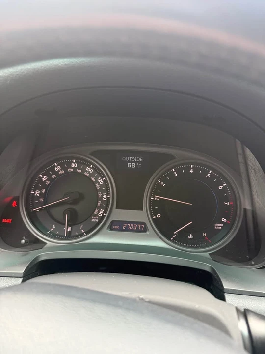 2009 Lexus IS 2nd Gen - Image 18 of 20