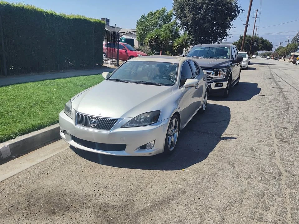 2009 Lexus IS 2nd Gen - Image 2 of 8
