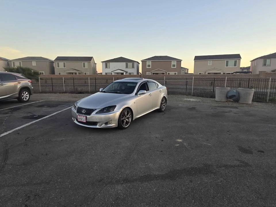 2009 Lexus IS 2nd Gen - Image 2 of 6