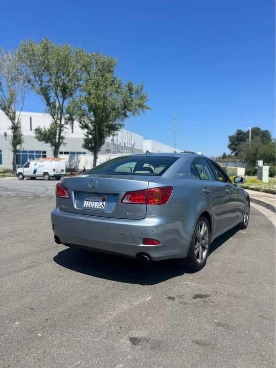 2009 Lexus IS 2nd Gen - Image 5 of 8