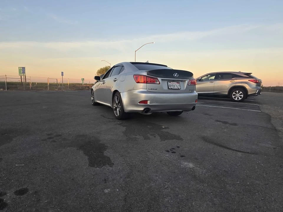 2009 Lexus IS 2nd Gen - Image 3 of 6