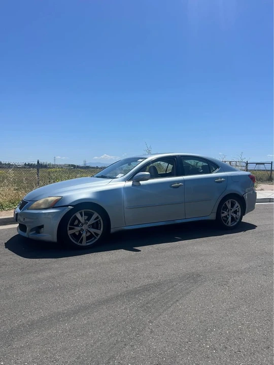 2009 Lexus IS 2nd Gen - Image 6 of 9