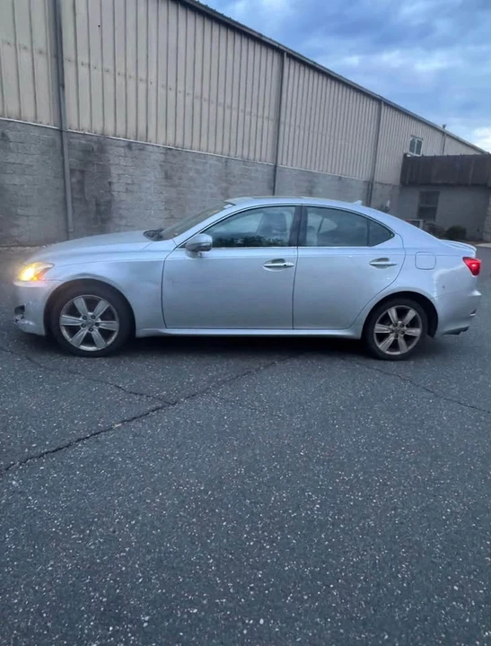 2009 Lexus IS 2nd Gen - Image 6 of 14