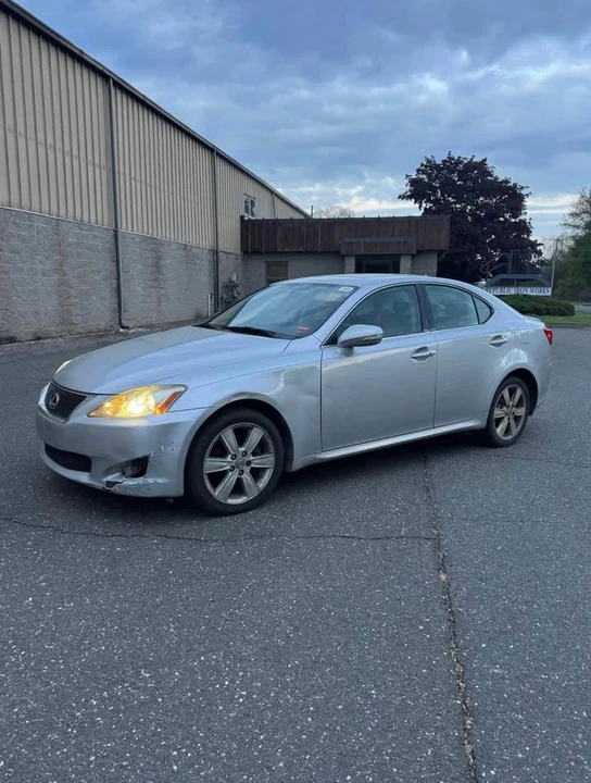 2009 Lexus IS 2nd Gen - Image 7 of 14