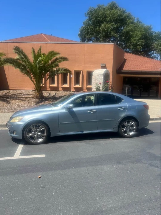 2009 Lexus IS 2nd Gen - Image 3 of 11