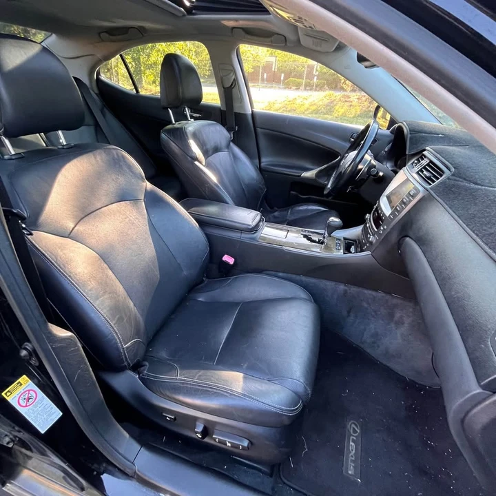 2009 Lexus IS 2nd Gen - Image 11 of 12