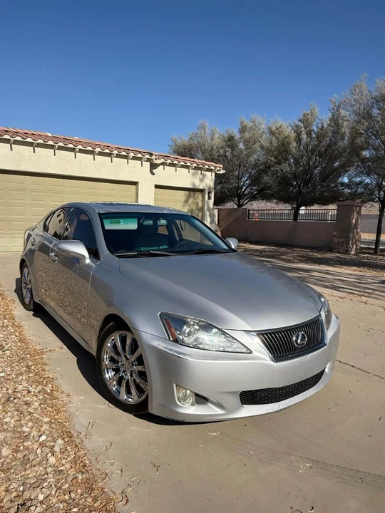 2009 Lexus IS 2nd Gen - Image 4 of 20