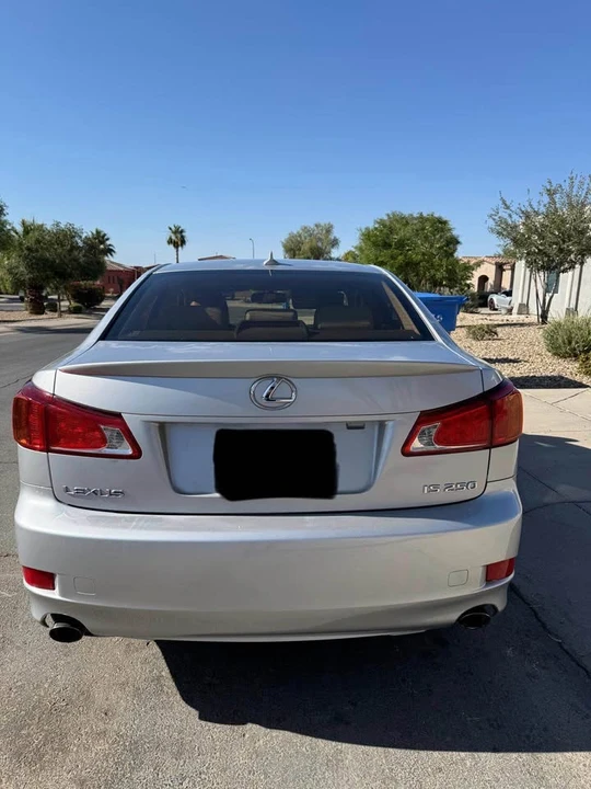 2009 Lexus IS 2nd Gen - Image 10 of 20