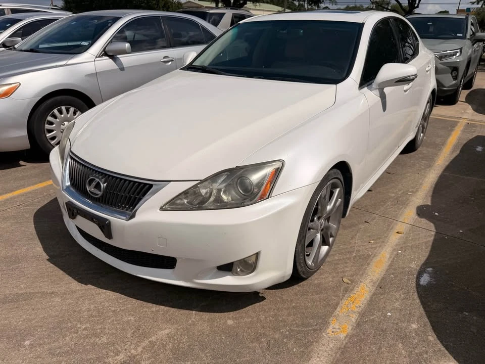 2009 Lexus IS 2nd Gen - Image 2 of 5