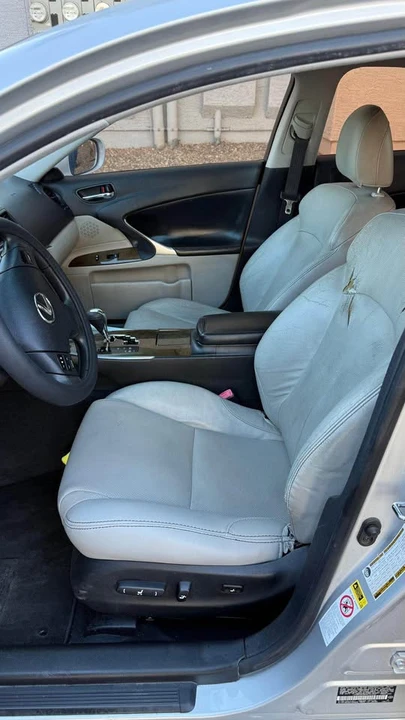 2009 Lexus IS 2nd Gen - Image 12 of 20