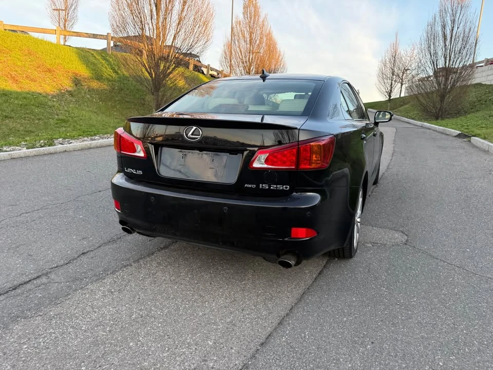 2009 Lexus IS 2nd Gen - Image 3 of 16
