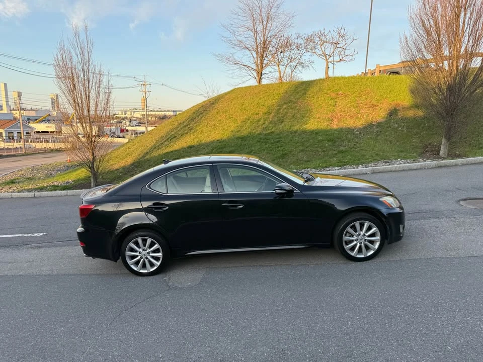 2009 Lexus IS 2nd Gen - Image 2 of 16
