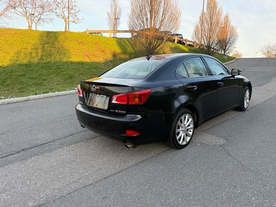 2009 Lexus IS 2nd Gen - Image 4 of 16