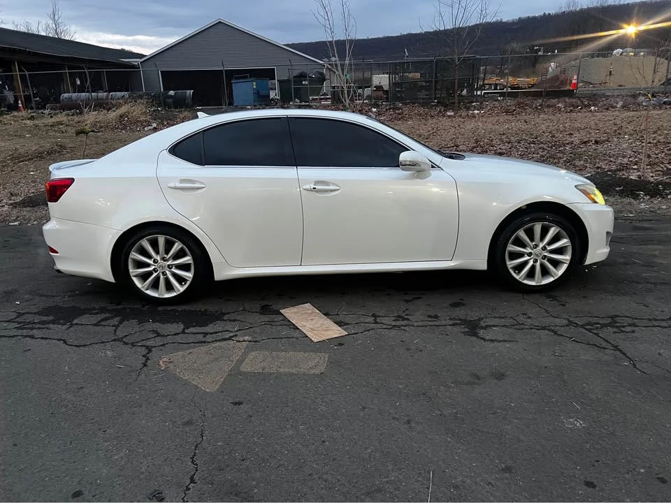2009 Lexus IS 2nd Gen - Image 7 of 15