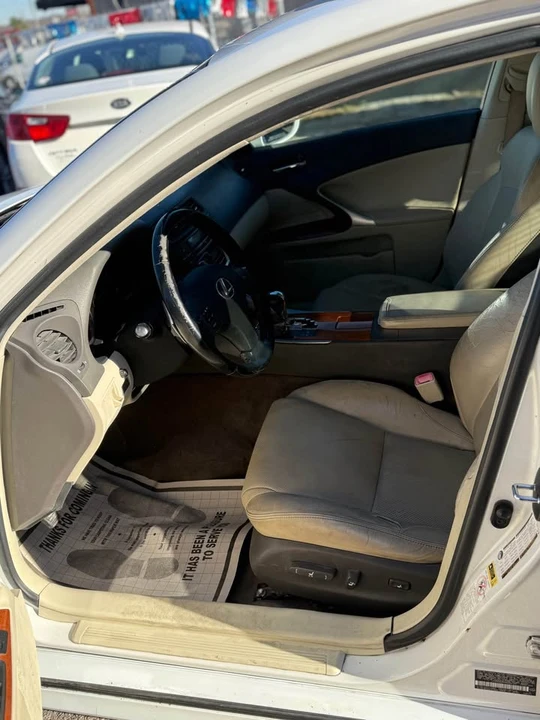 2009 Lexus IS 2nd Gen - Image 6 of 12