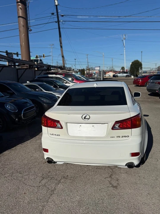 2009 Lexus IS 2nd Gen - Image 4 of 12